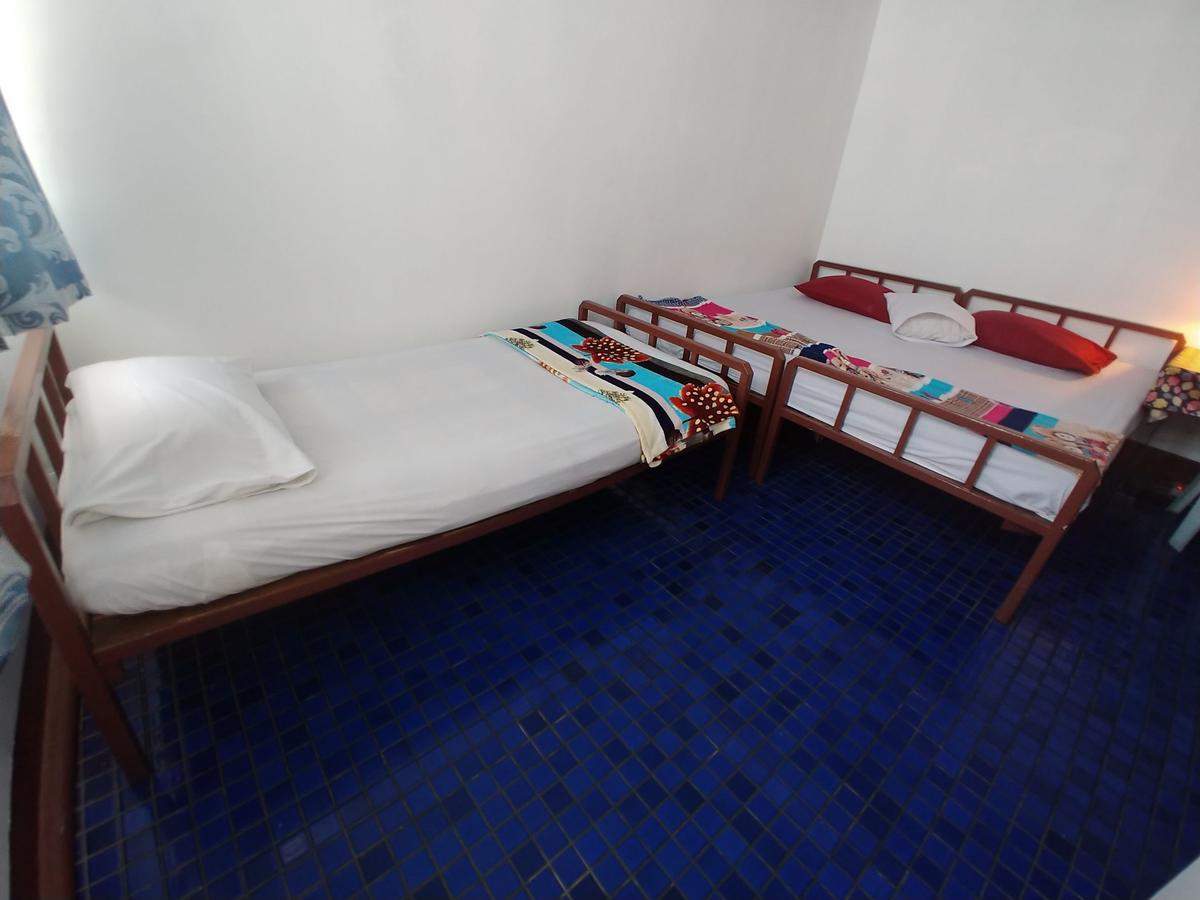 Prasuri Guest House Bangkok Extérieur photo
